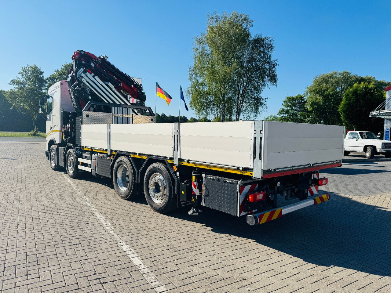 Volvo FH 500 8x2 mit F710RA.2.27 L426 und V20 Winde - Camion, Camion grue: photos 5 Volvo FH 500 8x2 mit F710RA.2.27 L426 und V20 Winde - Camion, Camion grue: photos 5