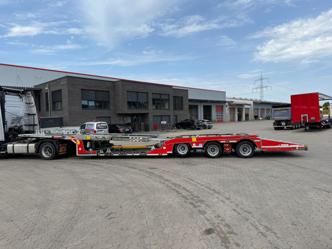 Kässbohrer K.SOK Truck/Car Transporter - Semi-remorque porte-voitures: photos 3 Kässbohrer K.SOK Truck/Car Transporter - Semi-remorque porte-voitures: photos 3