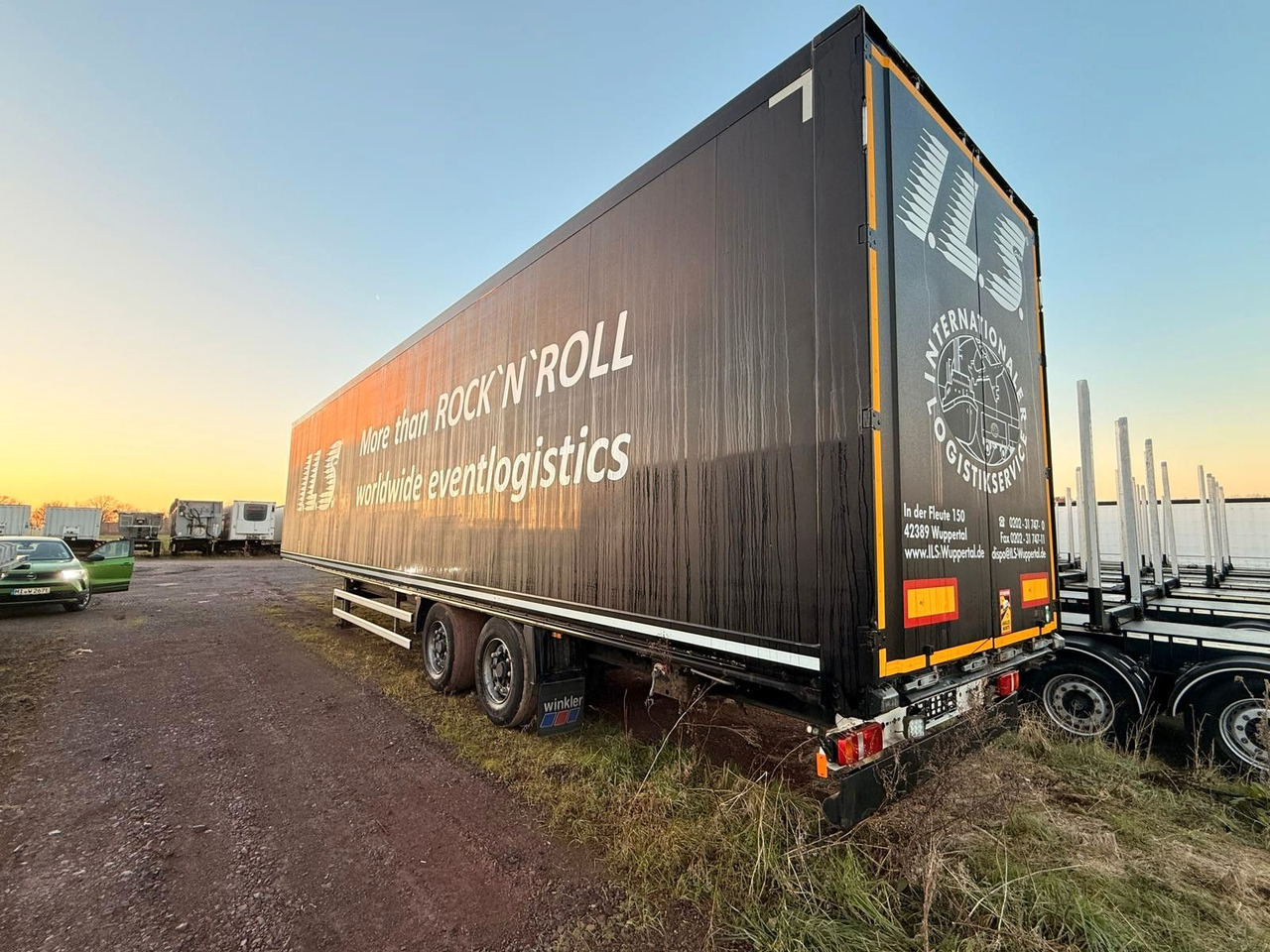 Krone SZ - Mega Koffer mit Rampenhalterung - Semi-remorque fourgon: photos 3 Krone SZ - Mega Koffer mit Rampenhalterung - Semi-remorque fourgon: photos 3