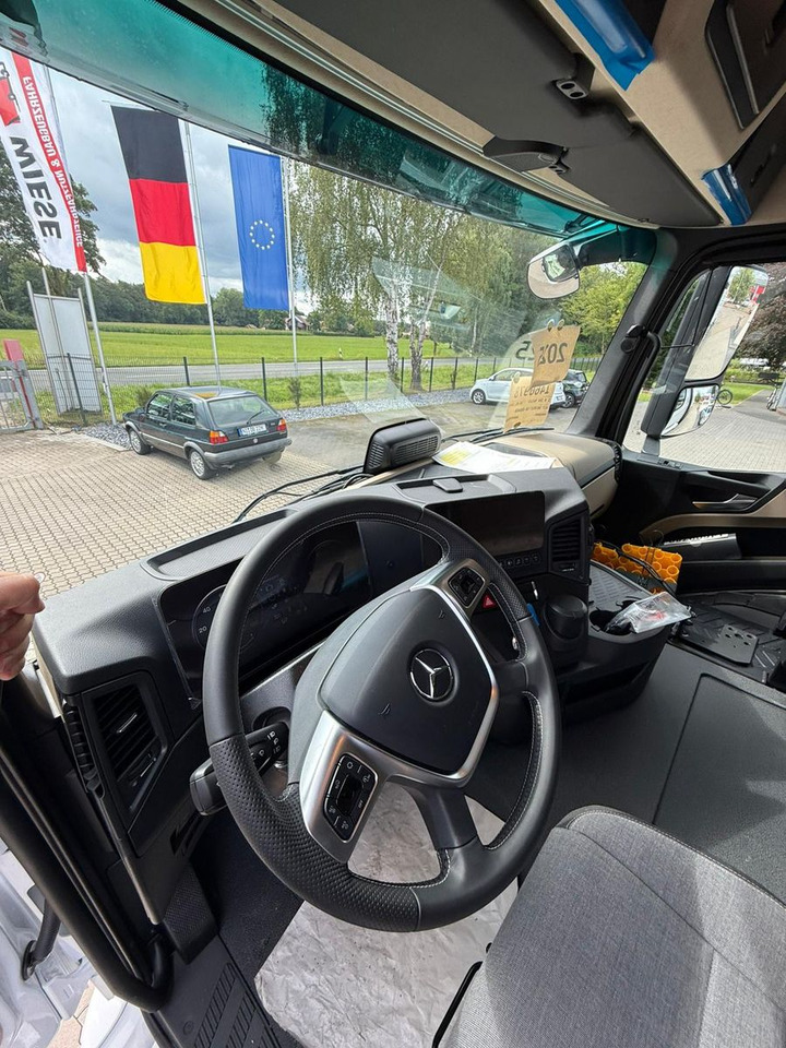 Mercedes-Benz Actros mit Rampen, Maschinentransporter - crédit-bail Mercedes-Benz Actros mit Rampen, Maschinentransporter: photos 7