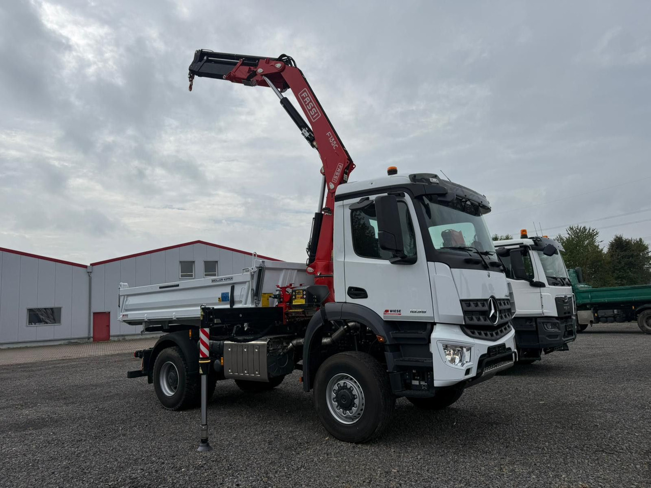 Mercedes-Benz Arocs 1835 4x4 Allrad Fassi F135 Kran Kipper - crédit-bail Mercedes-Benz Arocs 1835 4x4 Allrad Fassi F135 Kran Kipper: photos 7 Mercedes-Benz Arocs 1835 4x4 Allrad Fassi F135 Kran Kipper - crédit-bail Mercedes-Benz Arocs 1835 4x4 Allrad Fassi F135 Kran Kipper: photos 7