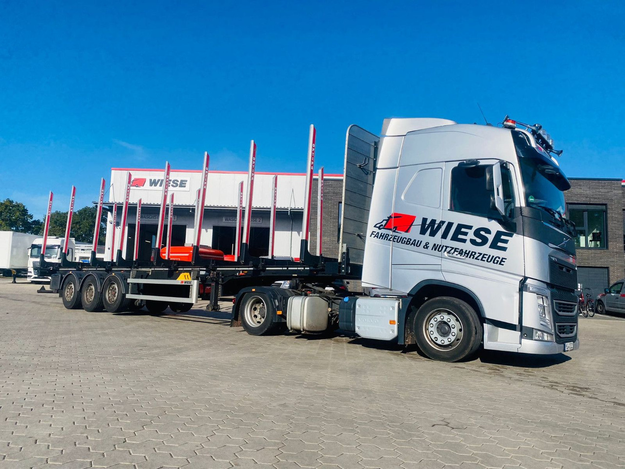 PAVIC Holzauflieger mit Schemel und Rungen - Semi-remorque grumier: photos 2 PAVIC Holzauflieger mit Schemel und Rungen - Semi-remorque grumier: photos 2