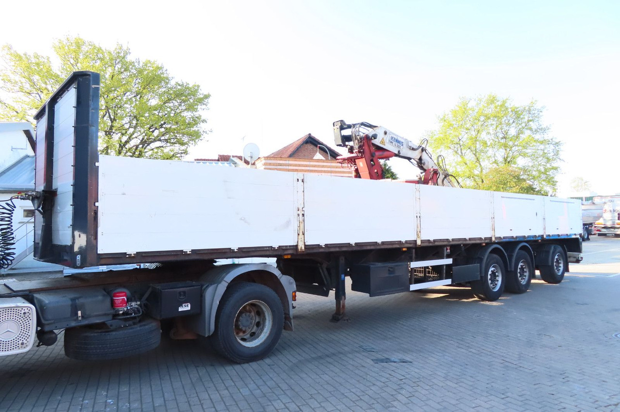 Rollkran Auflieger Kennis - Semi-remorque plateau: photos 2 Rollkran Auflieger Kennis - Semi-remorque plateau: photos 2