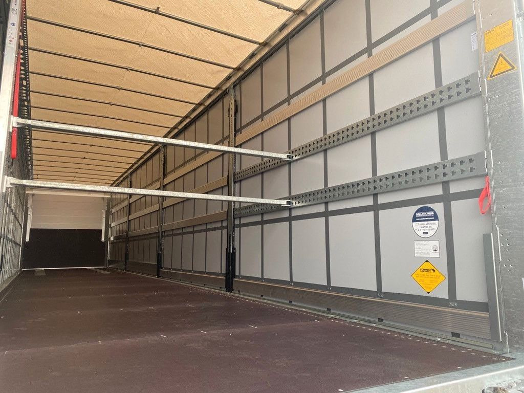 Semi-remorque rideaux coulissants Schmitz Cargobull SCS 24/L Speed Curtain: photos 9