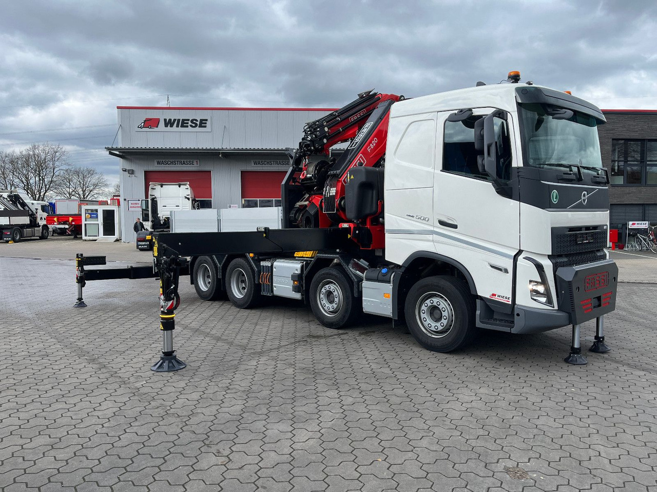 Volvo FH 500 8x4 Kran F820 RA2.27 Jib & Winde Sofort - Camion plateau, Camion grue: photos 4 Volvo FH 500 8x4 Kran F820 RA2.27 Jib & Winde Sofort - Camion plateau, Camion grue: photos 4