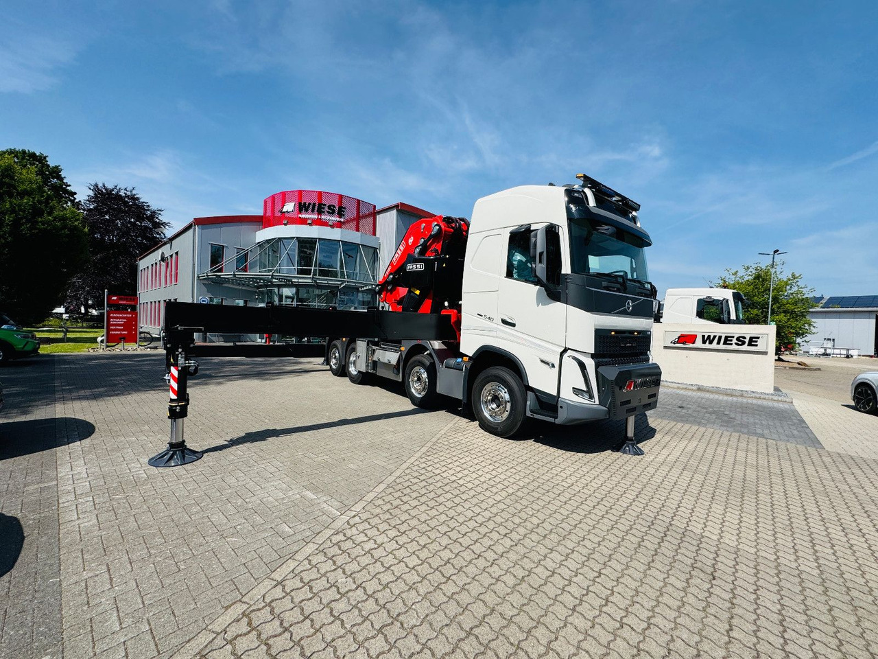 Volvo FH 540 mit Fassi F2150RAL Fly Jib + Winde - Camion plateau, Camion grue: photos 1 Volvo FH 540 mit Fassi F2150RAL Fly Jib + Winde - Camion plateau, Camion grue: photos 1