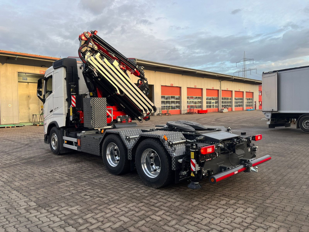 Volvo FH500 6x2 mit Fassi F545 2.27 JIB Winde sofort - Camion grue: photos 4 Volvo FH500 6x2 mit Fassi F545 2.27 JIB Winde sofort - Camion grue: photos 4