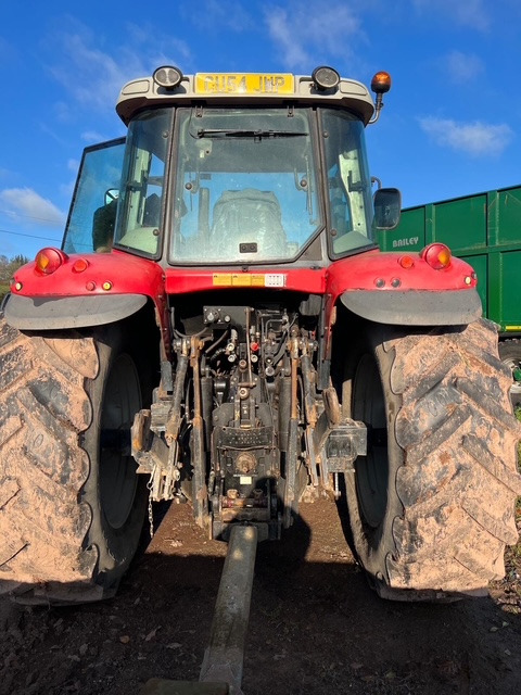 MASSEY FERGUSON 6480 DYNASHIFT - Tracteur agricole: photos 4 MASSEY FERGUSON 6480 DYNASHIFT - Tracteur agricole: photos 4