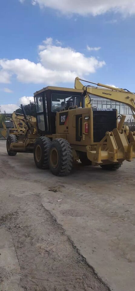 CATERPILLAR 140K - Niveleuse: photos 5 CATERPILLAR 140K - Niveleuse: photos 5
