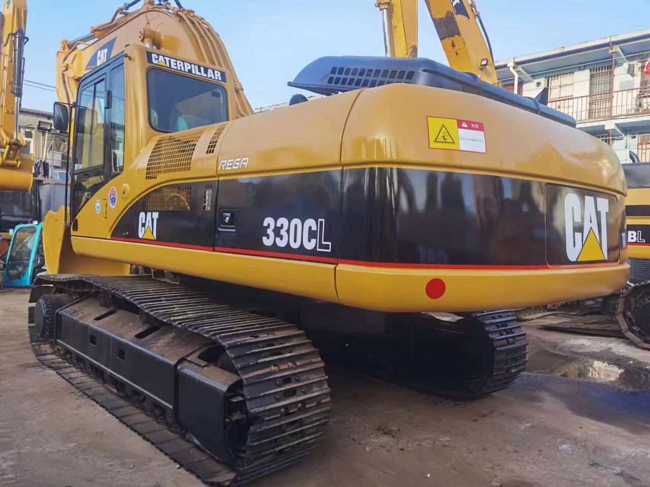 CATERPILLAR 330C - Pelle sur chenille: photos 2 CATERPILLAR 330C - Pelle sur chenille: photos 2