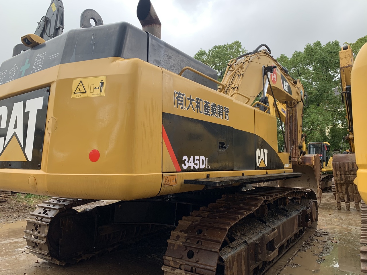 CATERPILLAR 345DL - Pelle sur chenille: photos 3 CATERPILLAR 345DL - Pelle sur chenille: photos 3