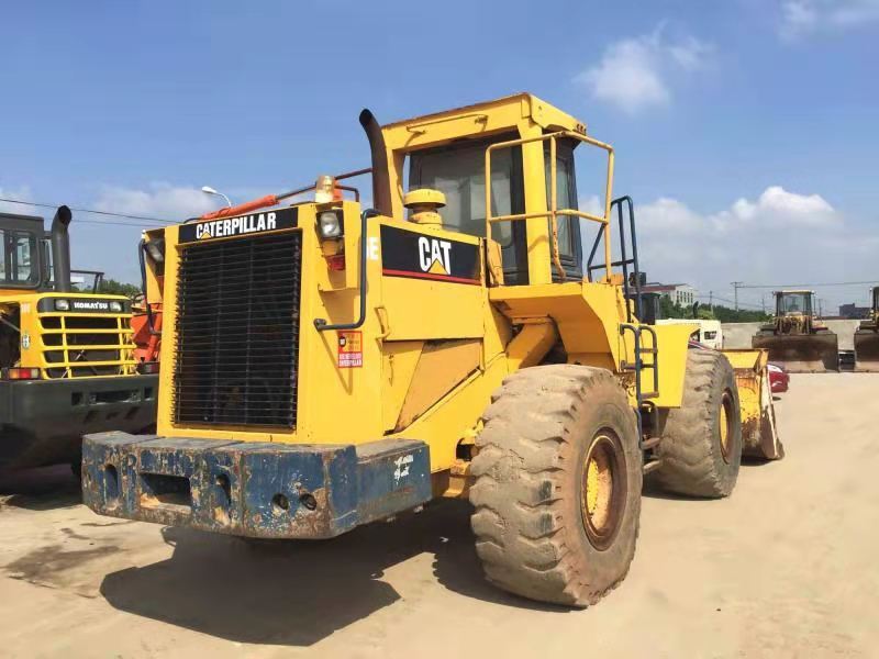 CATERPILLAR 966E - Chargeuse sur pneus: photos 2 CATERPILLAR 966E - Chargeuse sur pneus: photos 2