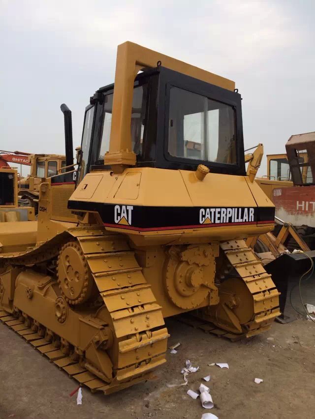 CATERPILLAR D5H - Bulldozer: photos 3 CATERPILLAR D5H - Bulldozer: photos 3
