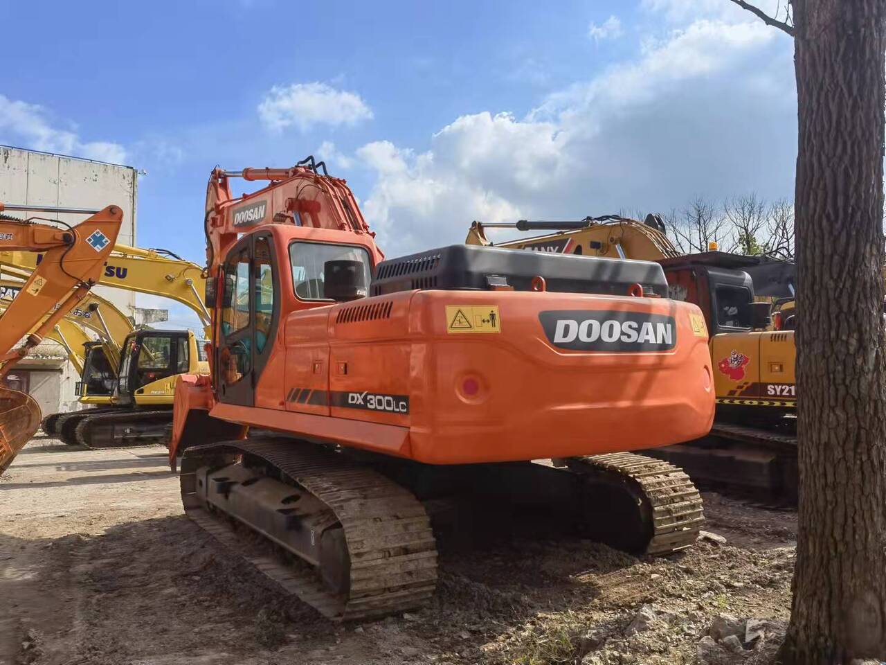 DOOSAN DX300 - Pelle sur chenille: photos 5 DOOSAN DX300 - Pelle sur chenille: photos 5