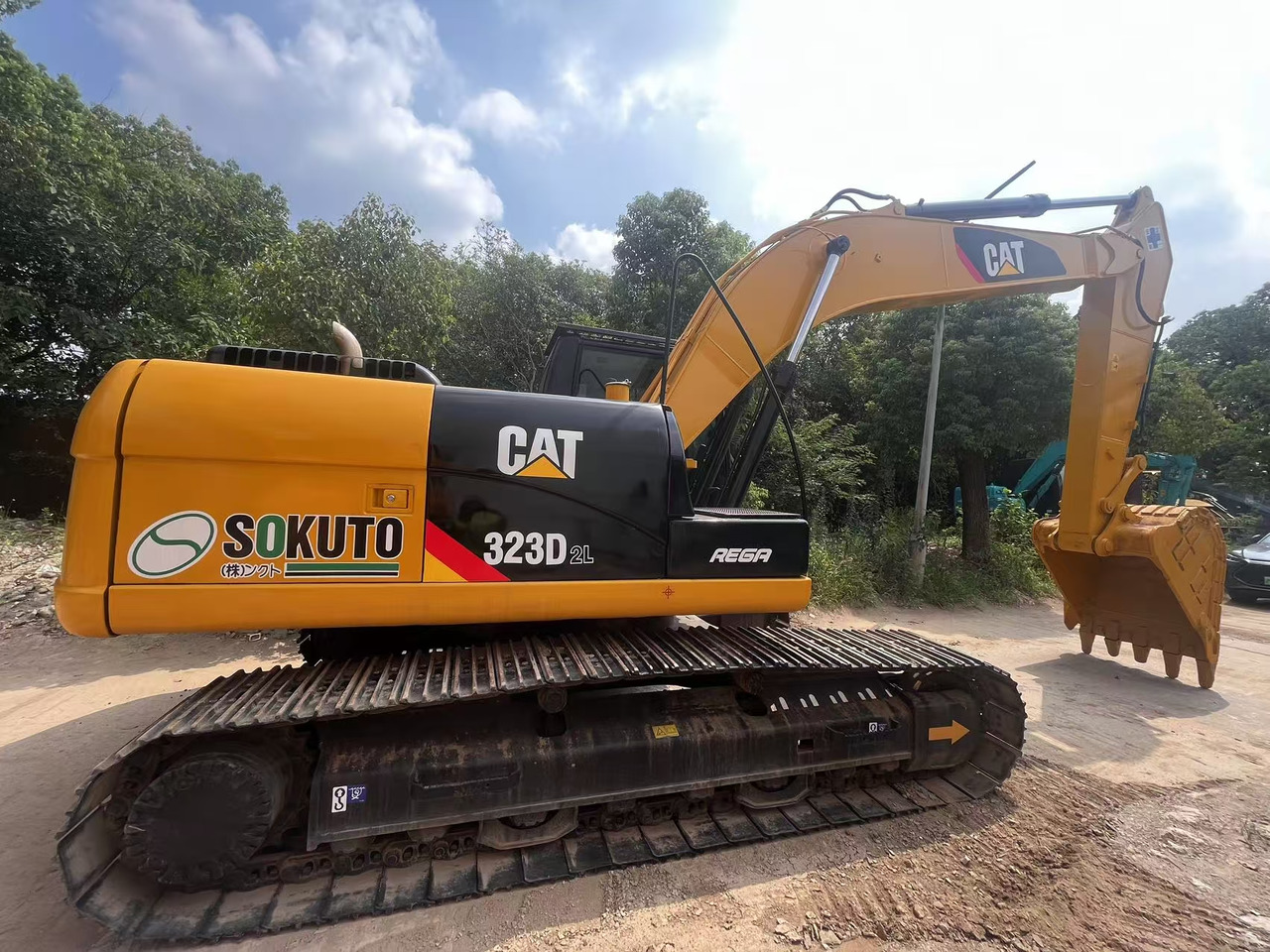 CATERPILLAR 323D - Engins de chantier: photos 4 CATERPILLAR 323D - Engins de chantier: photos 4