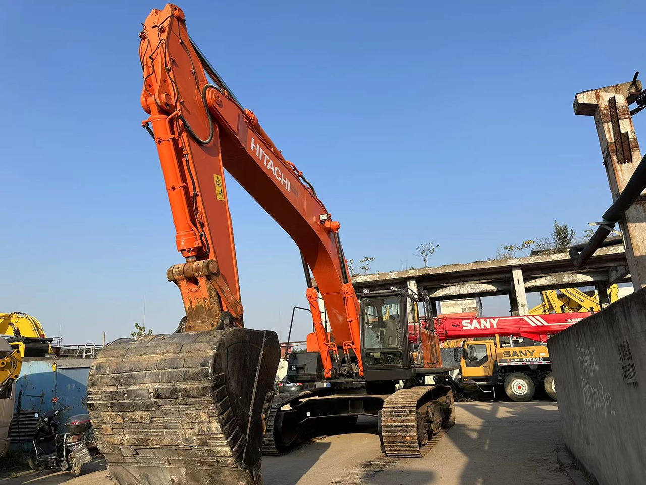 HITACHI ZX470LC-5G-excavator - Pelle sur chenille: photos 4 HITACHI ZX470LC-5G-excavator - Pelle sur chenille: photos 4