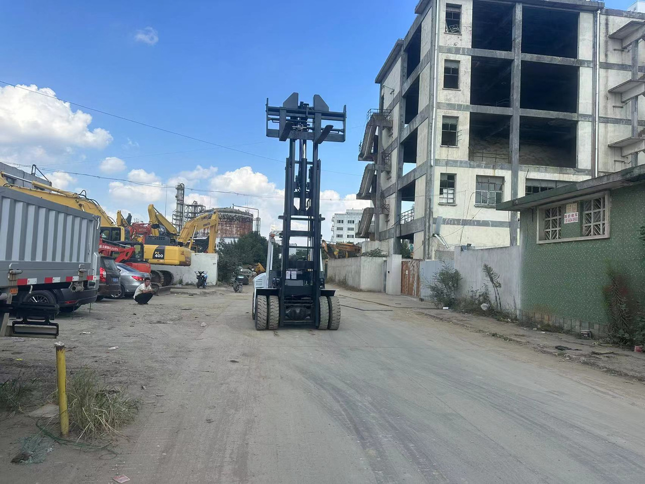 TCM FD60-Forklift - Chariot élévateur: photos 4 TCM FD60-Forklift - Chariot élévateur: photos 4