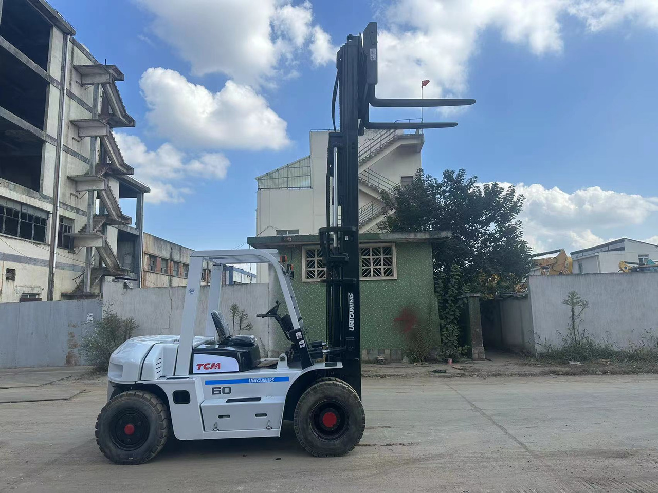TCM FD60-Forklift - Chariot élévateur: photos 2 TCM FD60-Forklift - Chariot élévateur: photos 2