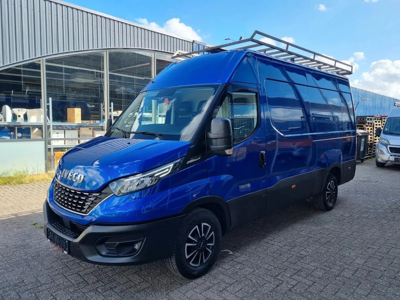 Iveco Daily 35S16 HI-MATIC 2.3 L2H2/ Airco/ Navi/ LED/ Matrix - Fourgon utilitaire: photos 4 Iveco Daily 35S16 HI-MATIC 2.3 L2H2/ Airco/ Navi/ LED/ Matrix - Fourgon utilitaire: photos 4