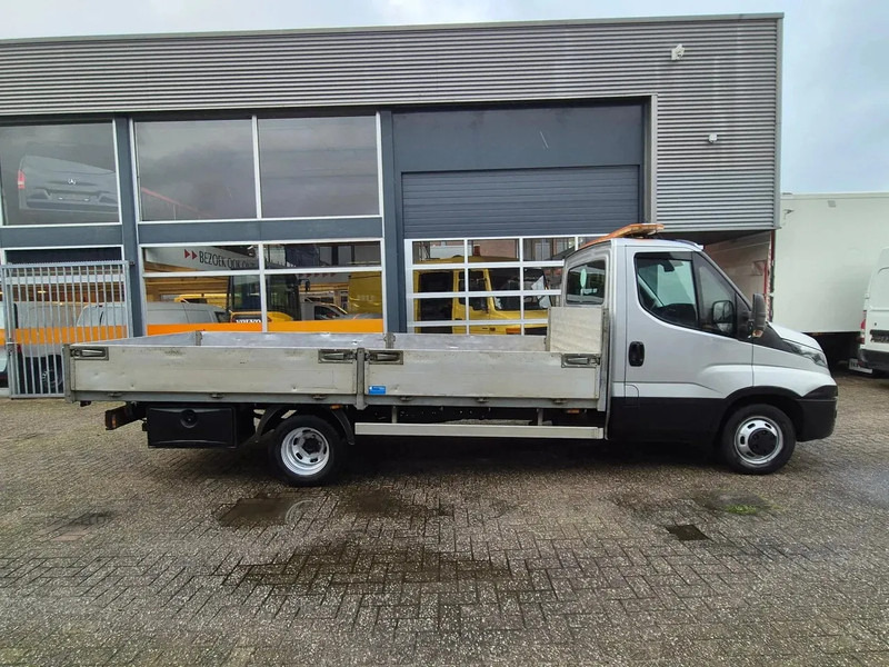 Iveco Daily 40C17 3.0D Pritsche/ Openlaadbak 470 cm lang - Fourgon plateau: photos 2 Iveco Daily 40C17 3.0D Pritsche/ Openlaadbak 470 cm lang - Fourgon plateau: photos 2