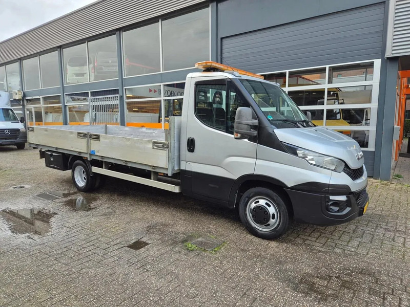Iveco Daily 40C17 3.0D Pritsche/ Openlaadbak 470 cm lang - Fourgon plateau: photos 1 Iveco Daily 40C17 3.0D Pritsche/ Openlaadbak 470 cm lang - Fourgon plateau: photos 1