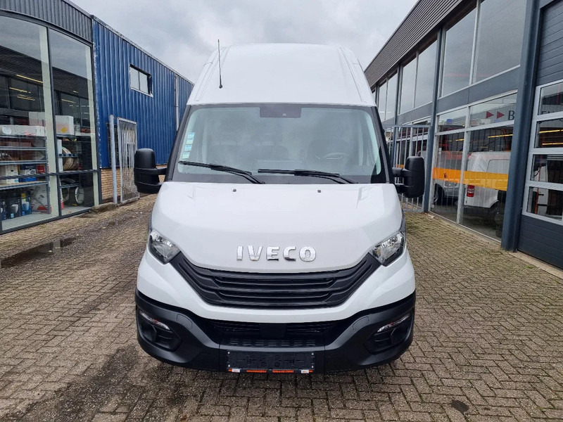 Iveco Daily 70C18 3.0D L4H3 Hi-Matic Euro 6 GVW 7000 kg - Fourgon utilitaire: photos 3 Iveco Daily 70C18 3.0D L4H3 Hi-Matic Euro 6 GVW 7000 kg - Fourgon utilitaire: photos 3