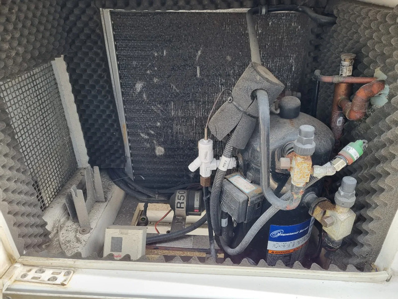 Utilitaire frigorifique Mercedes-Benz Sprinter 313 CDI/ Eis/ Ice/-40/ 5+5 Turen/ Carlsen Baltic Euro 5: photos 12 Utilitaire frigorifique Mercedes-Benz Sprinter 313 CDI/ Eis/ Ice/-40/ 5+5 Turen/ Carlsen Baltic Euro 5: photos 12