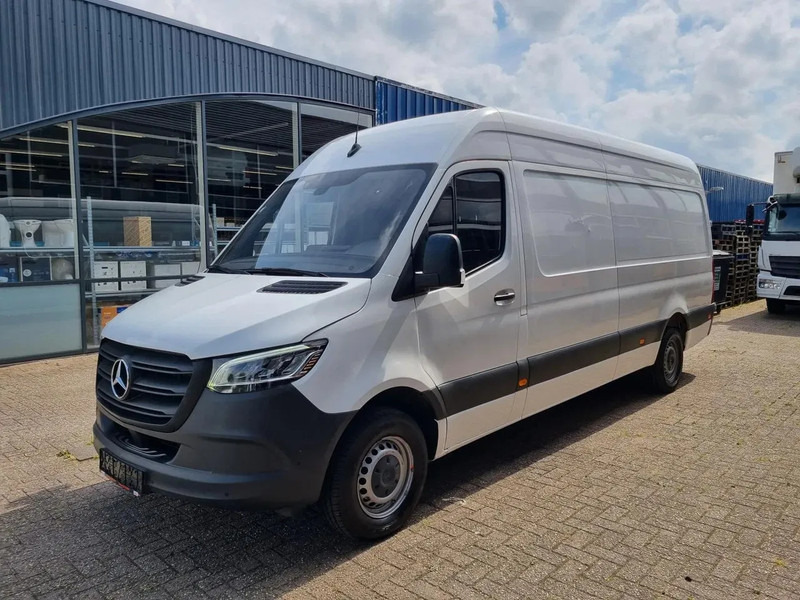 Mercedes-Benz Sprinter 315 CDI L3H2/ Airco/ Navi/ Xenon - Fourgonnette: photos 4 Mercedes-Benz Sprinter 315 CDI L3H2/ Airco/ Navi/ Xenon - Fourgonnette: photos 4