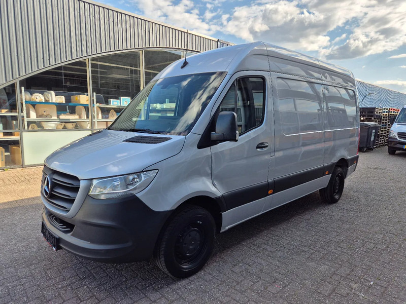 Mercedes-Benz Sprinter 316 CDI L2H2 RWD Euro 6C/ Airco/ Navi - Fourgon utilitaire: photos 4 Mercedes-Benz Sprinter 316 CDI L2H2 RWD Euro 6C/ Airco/ Navi - Fourgon utilitaire: photos 4