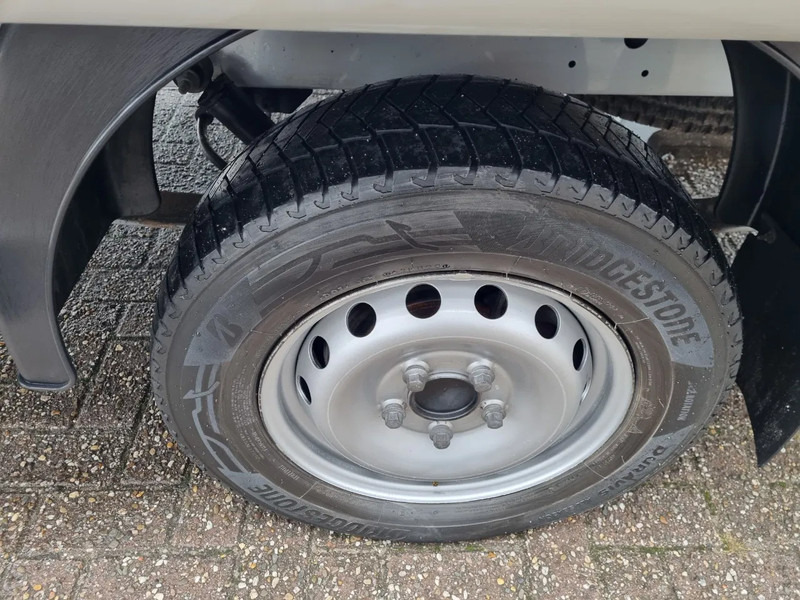 Fourgon grand volume Renault Master 2.3 DCI 163PK Koffer LBW Euro 6 21m3: photos 20 Fourgon grand volume Renault Master 2.3 DCI 163PK Koffer LBW Euro 6 21m3: photos 20