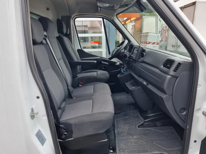 Fourgon grand volume Renault Master 2.3 DCI 163PK Koffer LBW Euro 6 21m3: photos 8 Fourgon grand volume Renault Master 2.3 DCI 163PK Koffer LBW Euro 6 21m3: photos 8