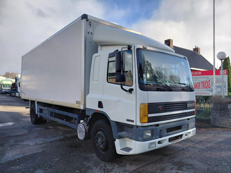 DAF 75.270 ATI 4x2 Box Manuel Gearbox - Camion fourgon: photos 2 DAF 75.270 ATI 4x2 Box Manuel Gearbox - Camion fourgon: photos 2