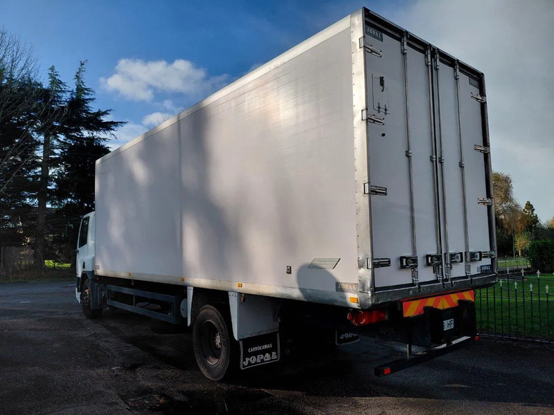 DAF 75.270 ATI 4x2 Box Manuel Gearbox - Camion fourgon: photos 3 DAF 75.270 ATI 4x2 Box Manuel Gearbox - Camion fourgon: photos 3