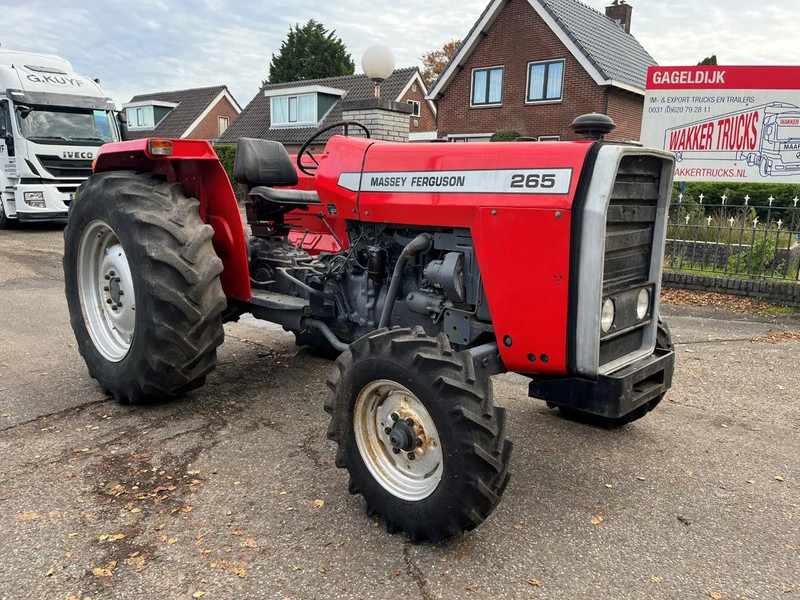 Massey Ferguson 265 MF 265 4x2 tractor - Tracteur agricole: photos 2 Massey Ferguson 265 MF 265 4x2 tractor - Tracteur agricole: photos 2