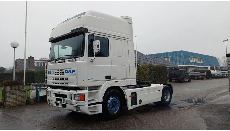 DAF 95.430 430 ATI SSC - Tracteur routier: photos 1 DAF 95.430 430 ATI SSC - Tracteur routier: photos 1