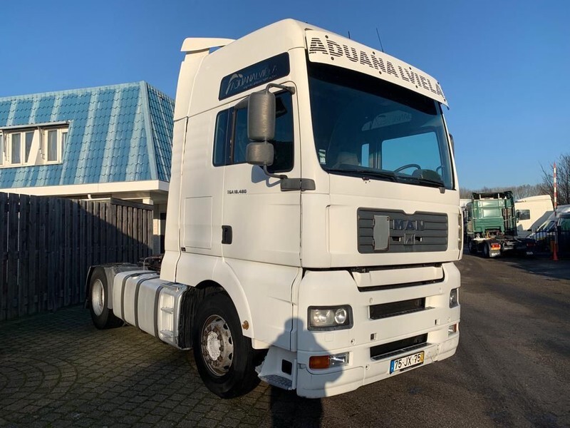 MAN TGA 18.480 6 HEAD ENGINE AUTOMATIC RETARDER - Tracteur routier: photos 1 MAN TGA 18.480 6 HEAD ENGINE AUTOMATIC RETARDER - Tracteur routier: photos 1