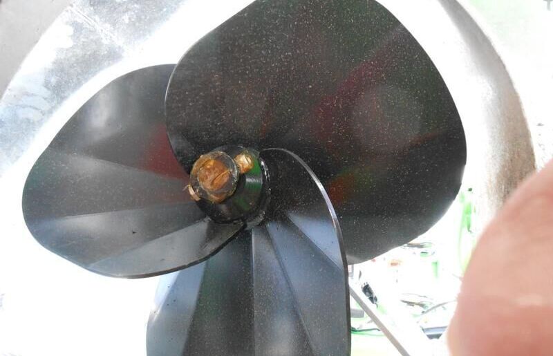 Metal-Technik Mieszadło do gnojowicy 6m - Epandeurs: photos 3 Metal-Technik Mieszadło do gnojowicy 6m - Epandeurs: photos 3