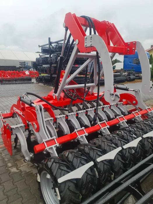 Zabiel Agregat talerzowy półzawieszany 300 - Cover crop: photos 5 Zabiel Agregat talerzowy półzawieszany 300 - Cover crop: photos 5