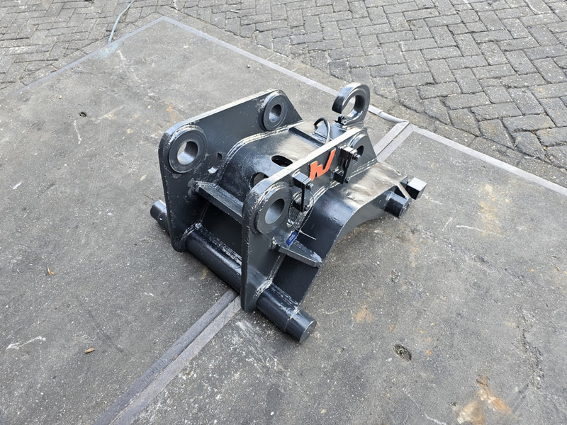 Verachtert snelwissel cw45 breedt hydraulische snelwissel cw45 breedt - Attache rapide pour Engins de chantier: photos 4 Verachtert snelwissel cw45 breedt hydraulische snelwissel cw45 breedt - Attache rapide pour Engins de chantier: photos 4