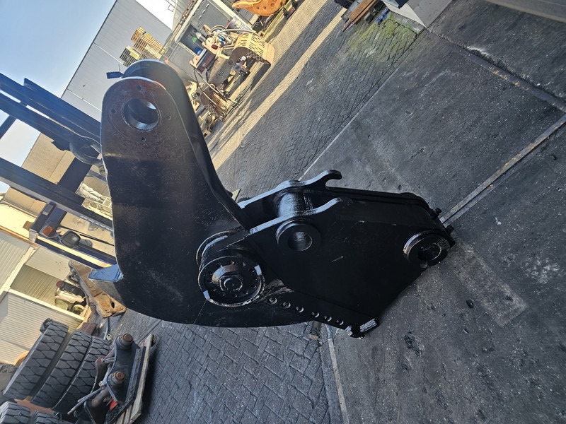 Verachtert vt50 mp30 shear tank tank shear combi crusher verachtert caterpillar - Cisaille de démolition: photos 5 Verachtert vt50 mp30 shear tank tank shear combi crusher verachtert caterpillar - Cisaille de démolition: photos 5