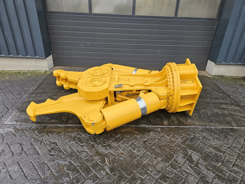 Epiroc atlas copco kruppcc3000 crusher atlas copco cc epiroc - Cisaille de démolition: photos 1 Epiroc atlas copco kruppcc3000 crusher atlas copco cc epiroc - Cisaille de démolition: photos 1
