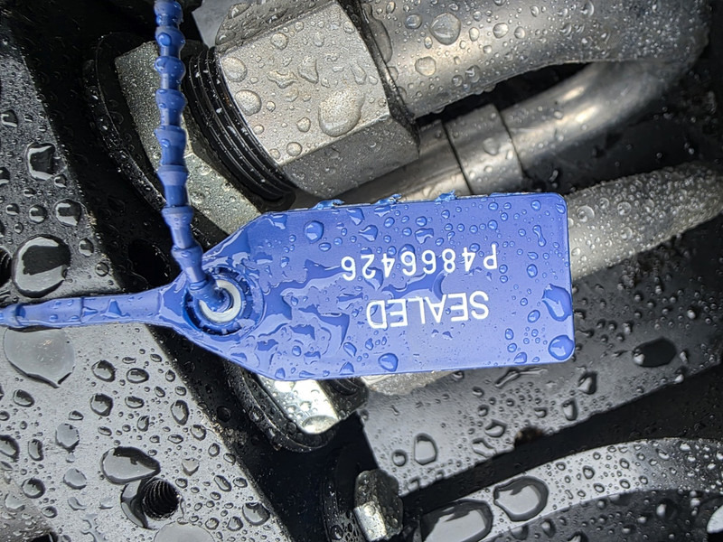 Kopplaat steelwrist oq80 oilquick 80 - Attache rapide pour Engins de chantier: photos 5 Kopplaat steelwrist oq80 oilquick 80 - Attache rapide pour Engins de chantier: photos 5