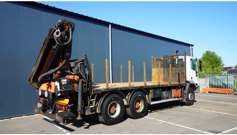 Camion grue Iveco EUROTRAKKER CURSOR 350 6X4 FLATBED WITH PALFINGER PK 20002 CRANE: photos 10