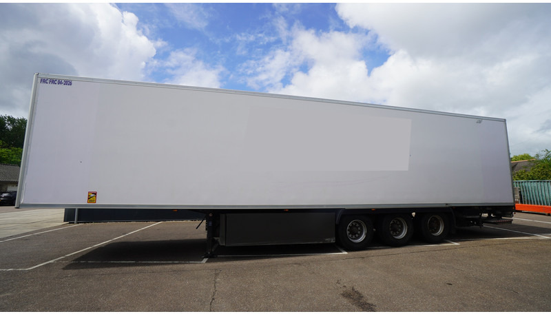 LAMBERET 3 AXLE FRIGO TRAILER - Semi-remorque frigorifique: photos 1 LAMBERET 3 AXLE FRIGO TRAILER - Semi-remorque frigorifique: photos 1