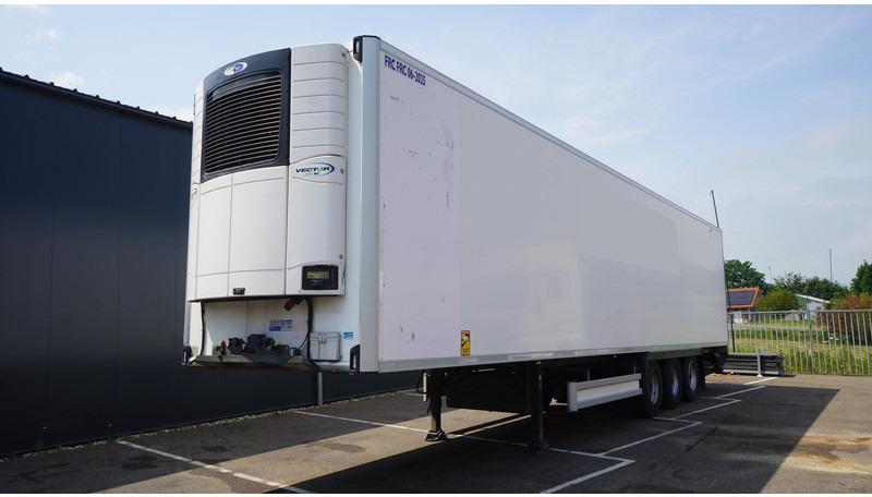 LAMBERET 3 AXLE FRIGO TRAILER - Semi-remorque frigorifique: photos 2 LAMBERET 3 AXLE FRIGO TRAILER - Semi-remorque frigorifique: photos 2