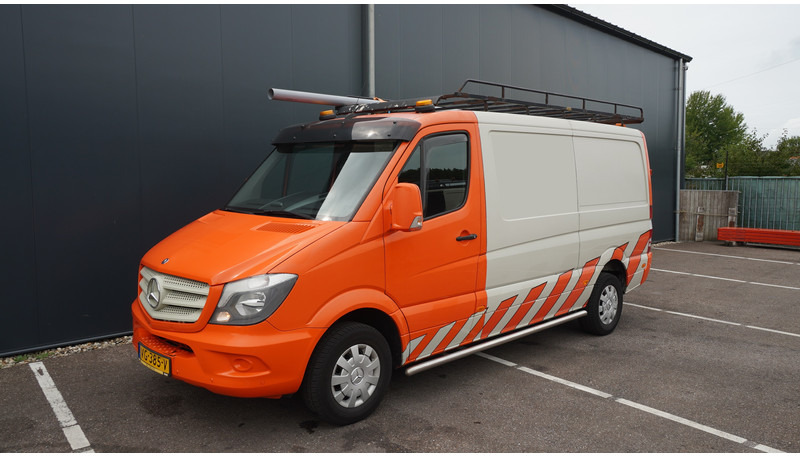 Mercedes-Benz 309 SPRINTER CLOSED BOX - Fourgon grand volume: photos 3 Mercedes-Benz 309 SPRINTER CLOSED BOX - Fourgon grand volume: photos 3