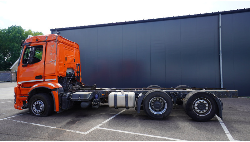 Mercedes-Benz ANTOS 2843 6x2 DAMAGED VEHICLE - Châssis cabine: photos 1 Mercedes-Benz ANTOS 2843 6x2 DAMAGED VEHICLE - Châssis cabine: photos 1