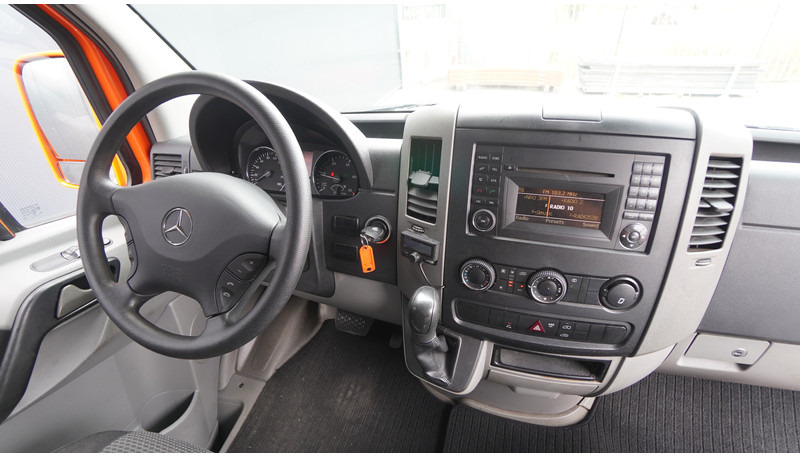 Mercedes-Benz Sprinter 309 CLOSED BOX - Fourgon grand volume: photos 5 Mercedes-Benz Sprinter 309 CLOSED BOX - Fourgon grand volume: photos 5