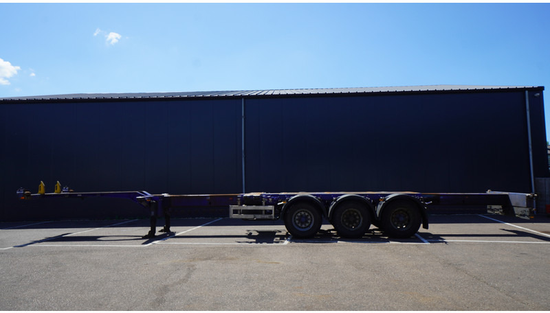 Pacton 3 AXLE CONTAINER TRANSPORT TRAILER EXTENDABLE 45 FT - Semi-remorque porte-conteneur/ Caisse mobile: photos 1 Pacton 3 AXLE CONTAINER TRANSPORT TRAILER EXTENDABLE 45 FT - Semi-remorque porte-conteneur/ Caisse mobile: photos 1