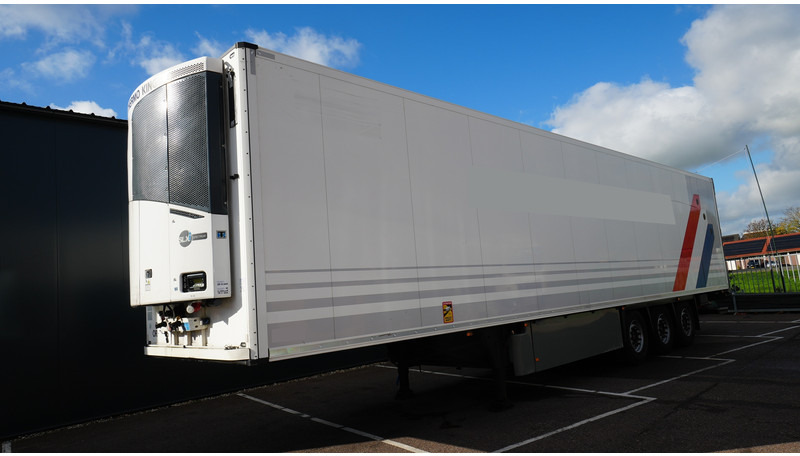Schmitz Cargobull 3 AXLE FRIGO TRAILER WITH THERMO KING BI-TEMP - Semi-remorque frigorifique: photos 2 Schmitz Cargobull 3 AXLE FRIGO TRAILER WITH THERMO KING BI-TEMP - Semi-remorque frigorifique: photos 2